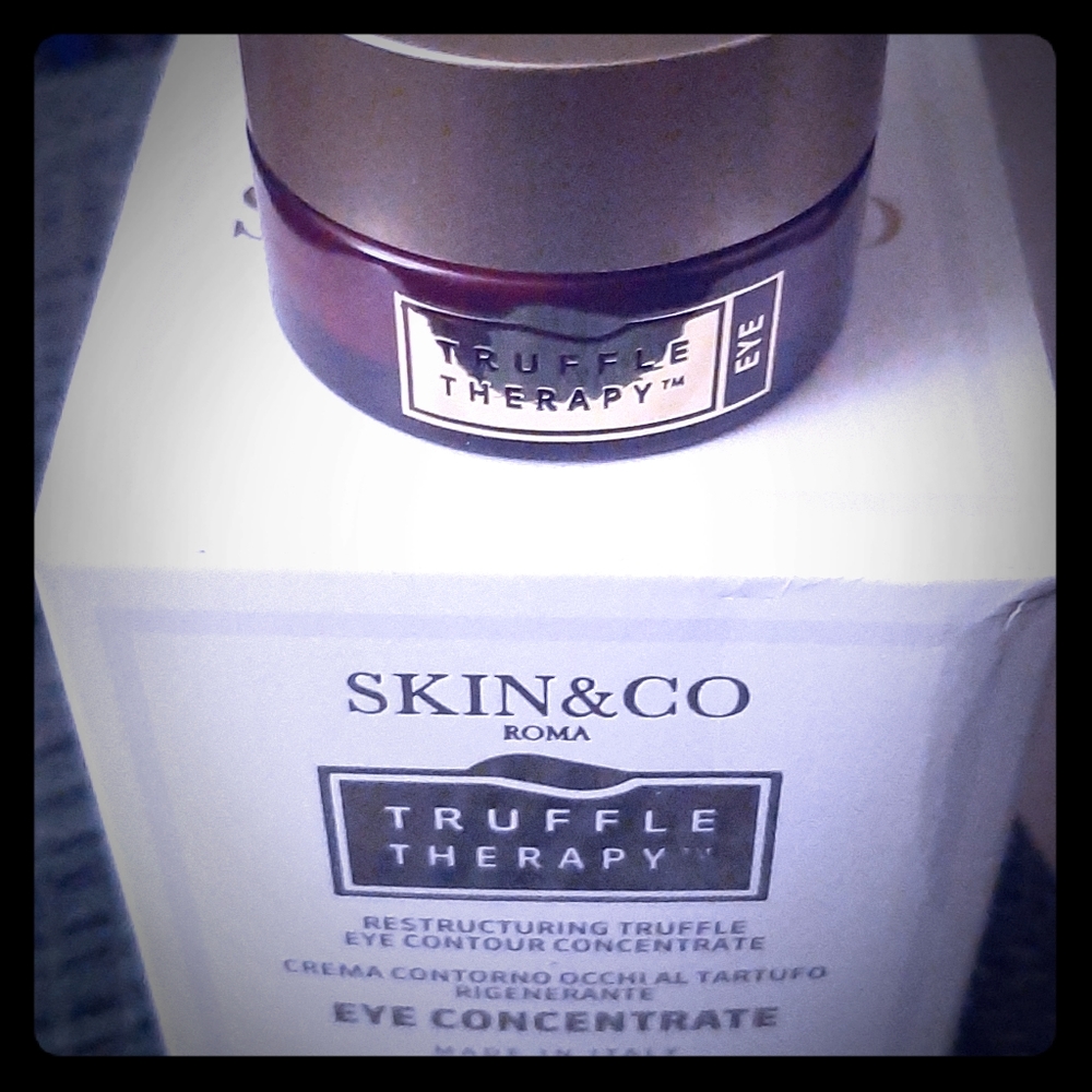 Skin & Co Truffle therapy eye concentrate